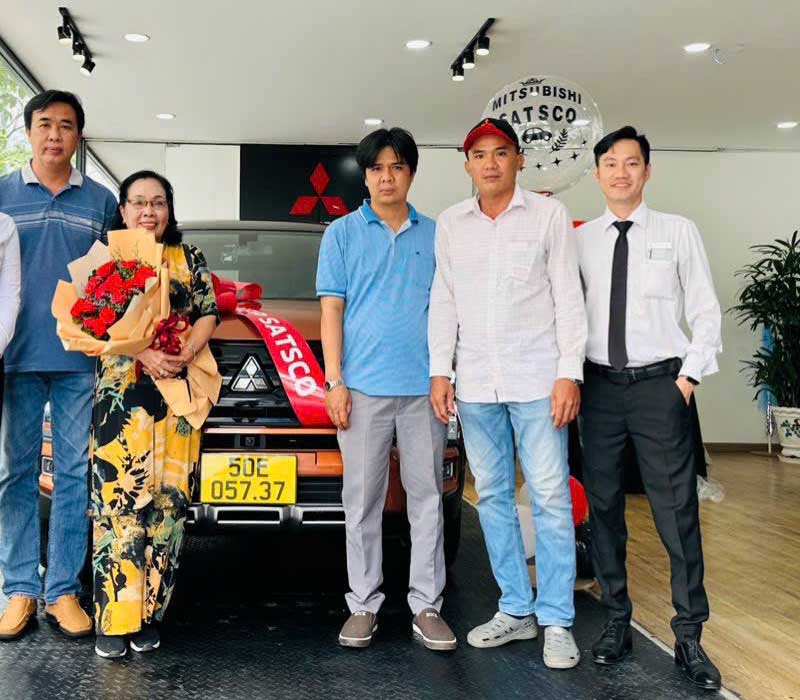 Hình ảnh hoạt động tư vấn xe tại Ninh Bình
