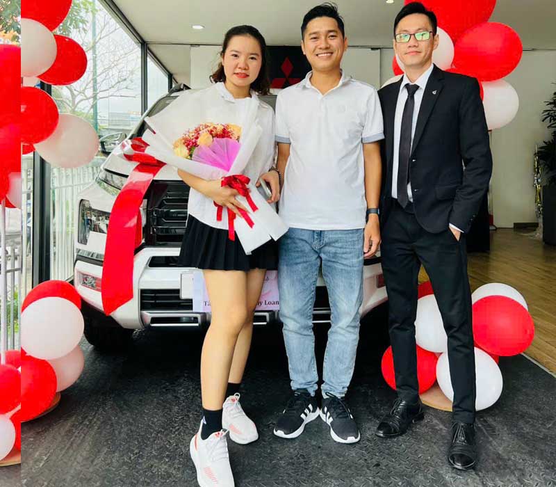 Hình ảnh hoạt động tư vấn xe tại Ninh Bình